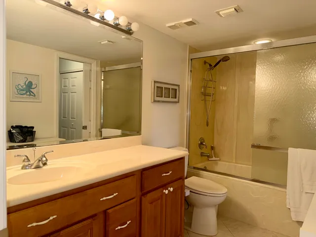 $374,000 | 4100 North Hwy A1A, Unit 342, Hutchinson Island, FL 34949