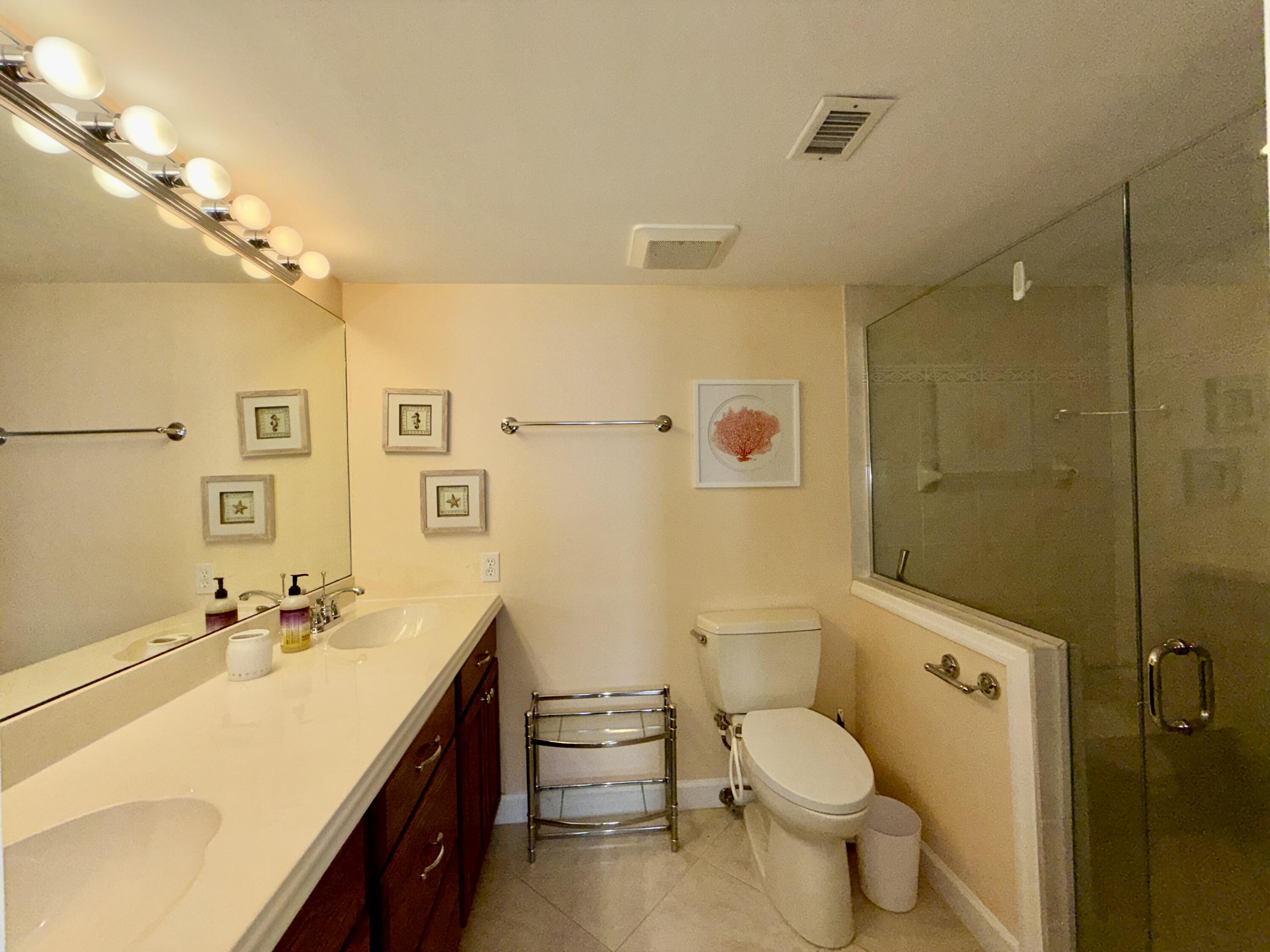 4100 North Hwy A1A, Unit 342 Hutchinson Island, FL 34949 - Photo 27 of 43 Primary Bath