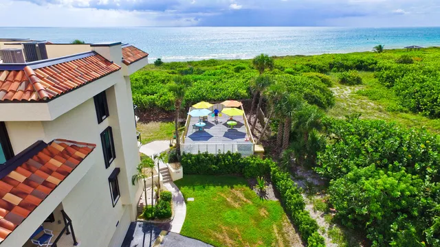 $374,000 | 4100 North Hwy A1A, Unit 342, Hutchinson Island, FL 34949