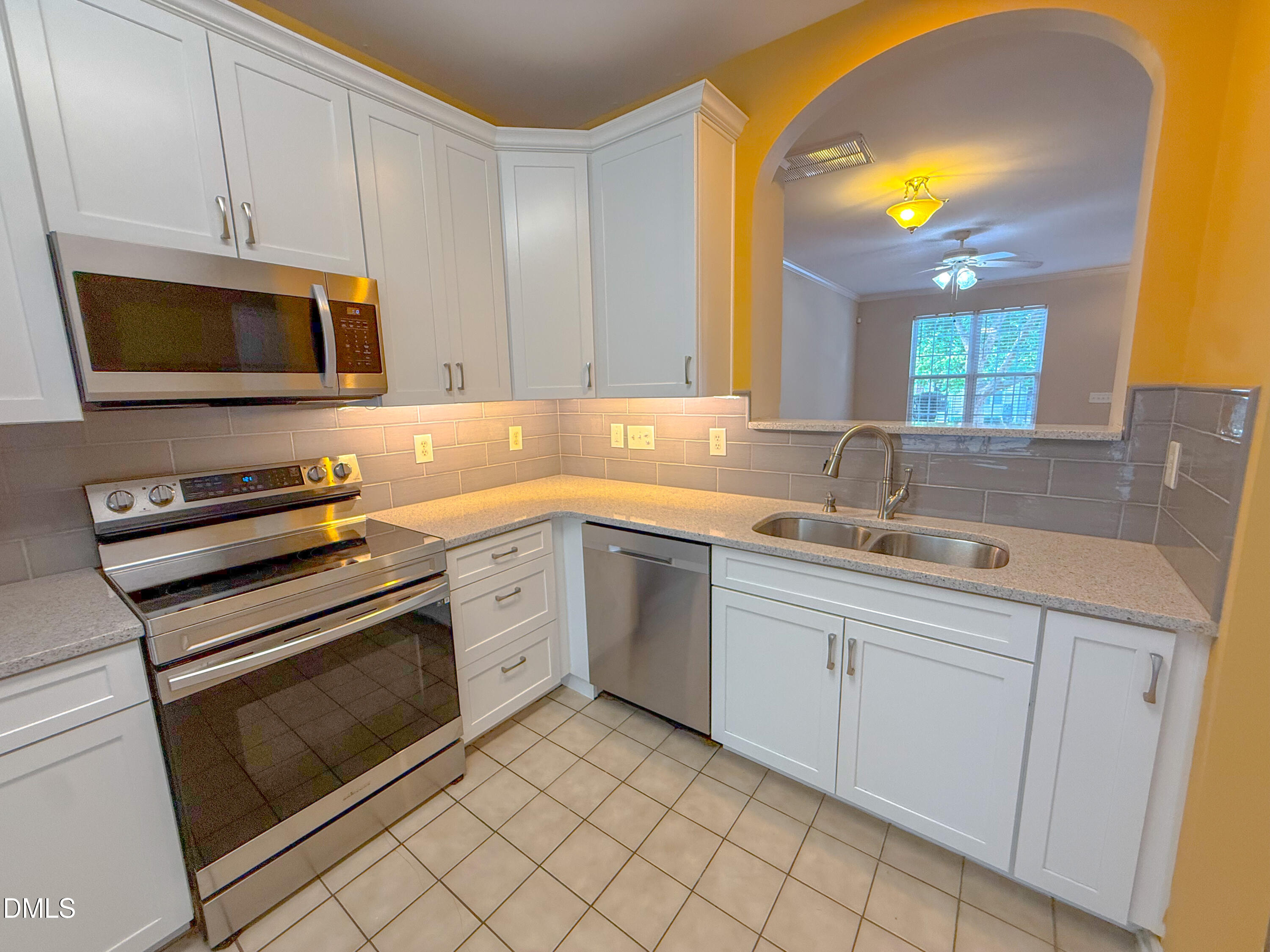 4823 Black Mountain Path Raleigh, NC 27612 - Photo 8 of 18