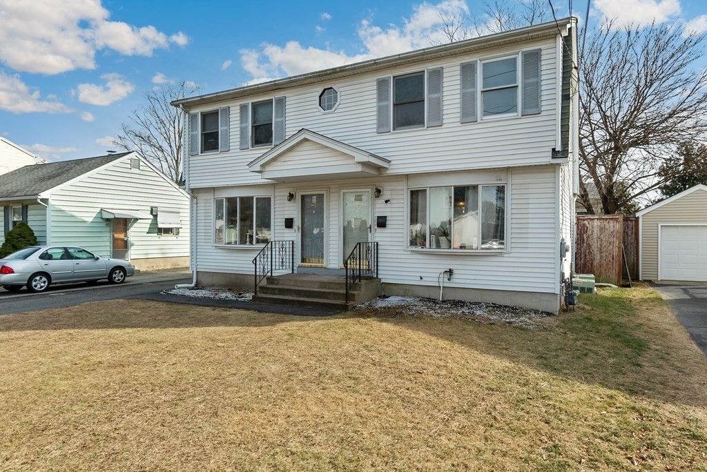 15-17 Watling Street Springfield, MA 01104 - Photo 1 of 17 Gallery Image 1