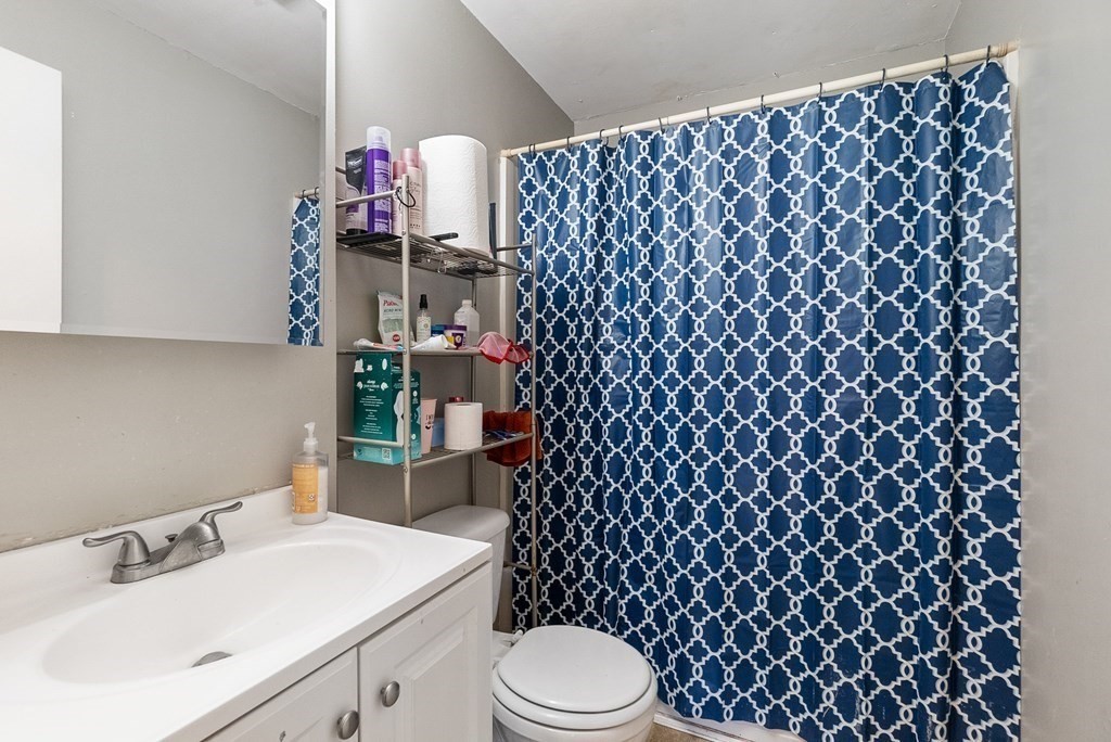 15-17 Watling Street Springfield, MA 01104 - Photo 12 of 17 Gallery Image 12