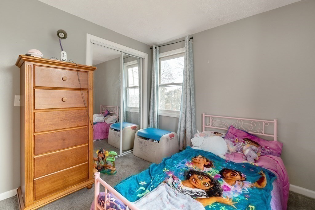15-17 Watling Street Springfield, MA 01104 - Photo 13 of 17 Gallery Image 13