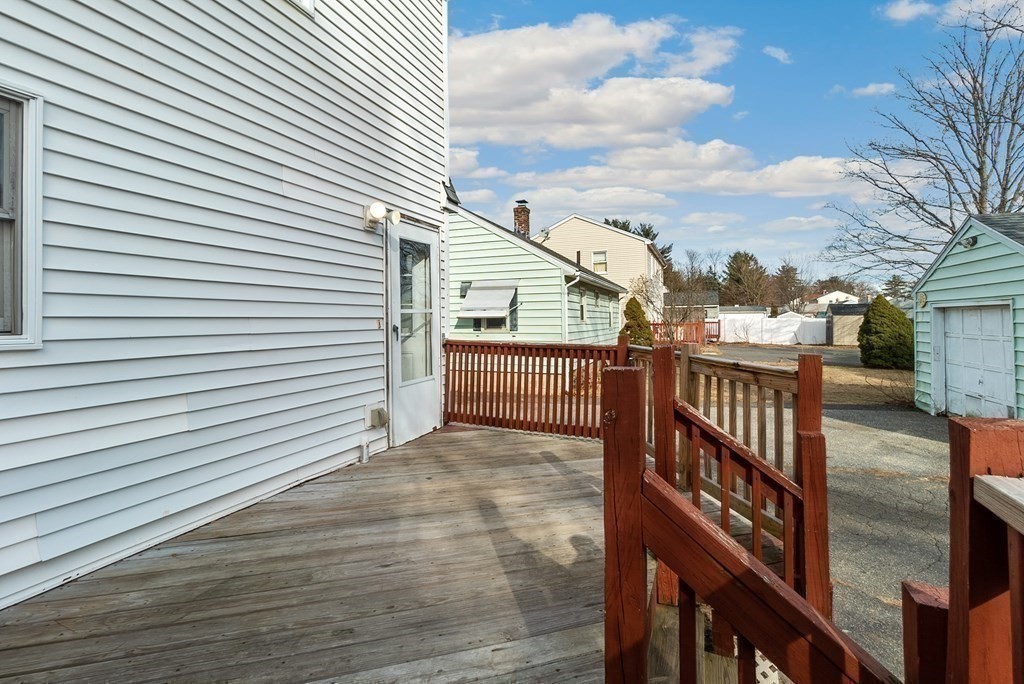 15-17 Watling Street Springfield, MA 01104 - Photo 15 of 17 Gallery Image 15