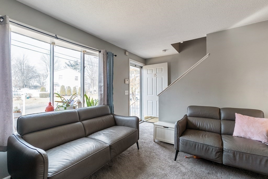 15-17 Watling Street Springfield, MA 01104 - Photo 7 of 17 Gallery Image 7