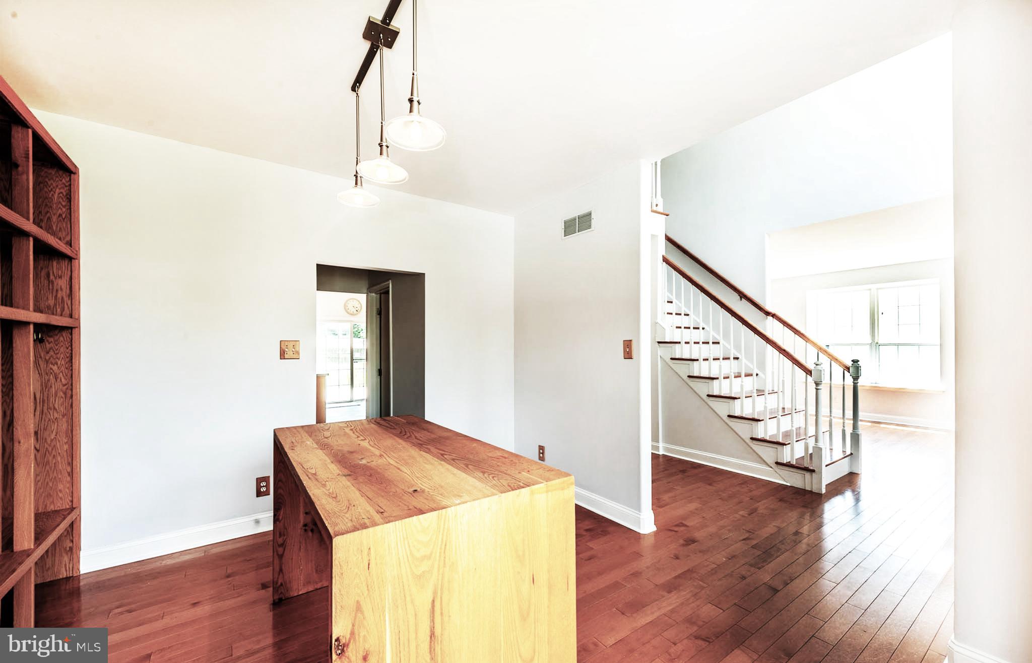 334 Fish Pond Road Glassboro, NJ 08028 - Photo 5 of 29