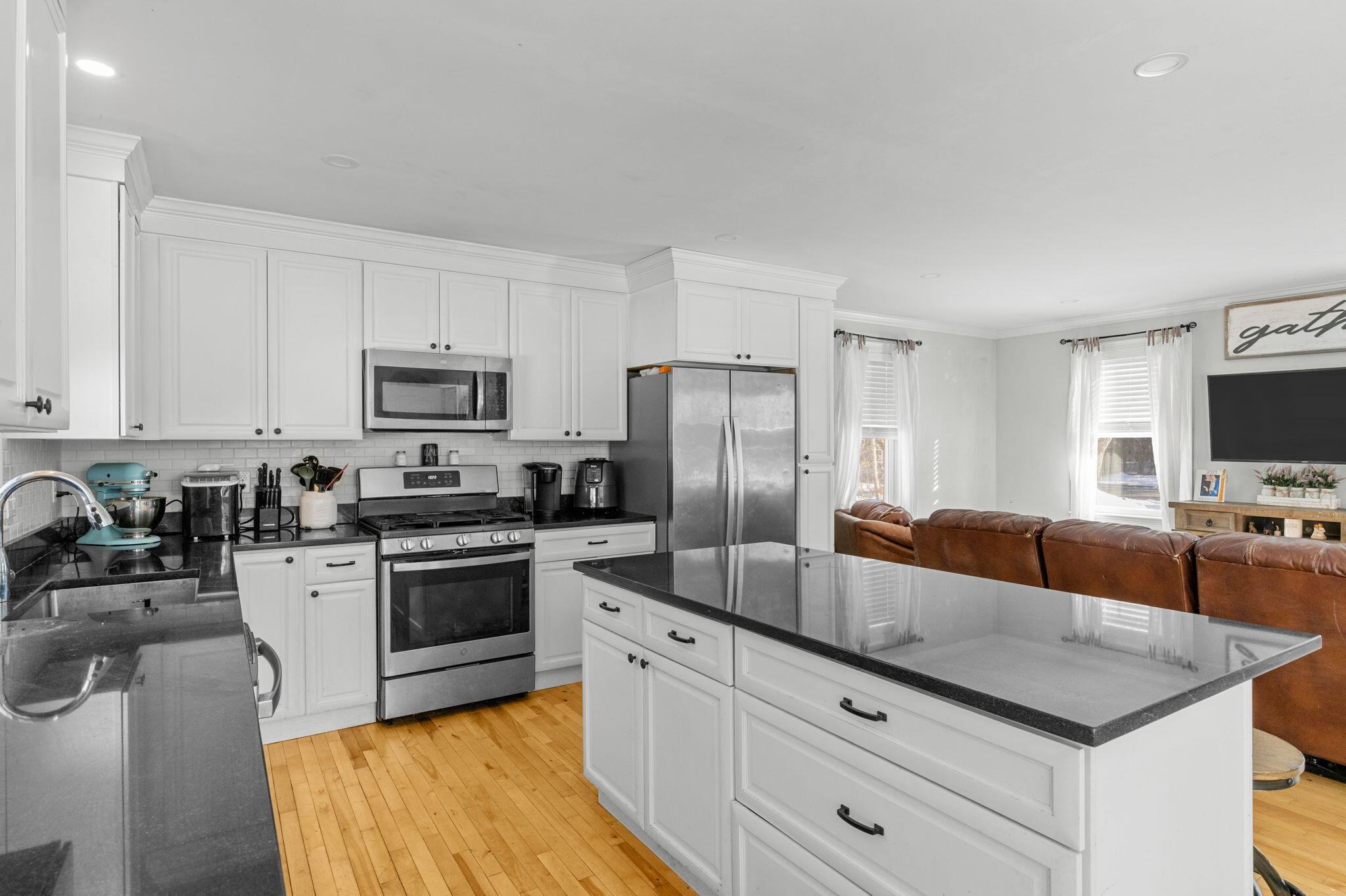 1597 Santuit-Newtown Road Barnstable, MA 02635 - Photo 4 of 30 9-web-or-mls-1597-santuit-newtown-rd