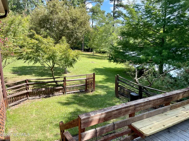 $2,750 | 245 Lakeside Drive, Aberdeen, NC 28315