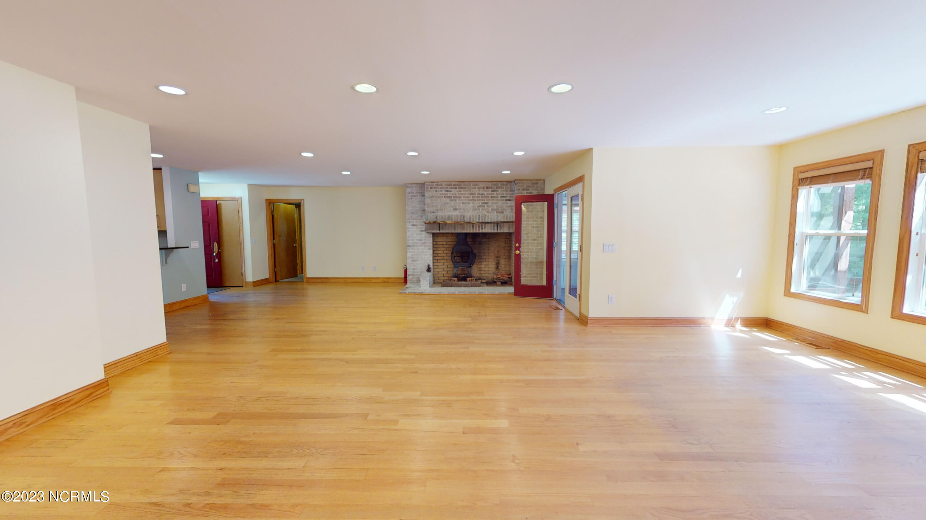 245 Lakeside Drive Aberdeen, NC 28315 - Photo 18 of 45 245-Lakeside-Drive-09092023_160318