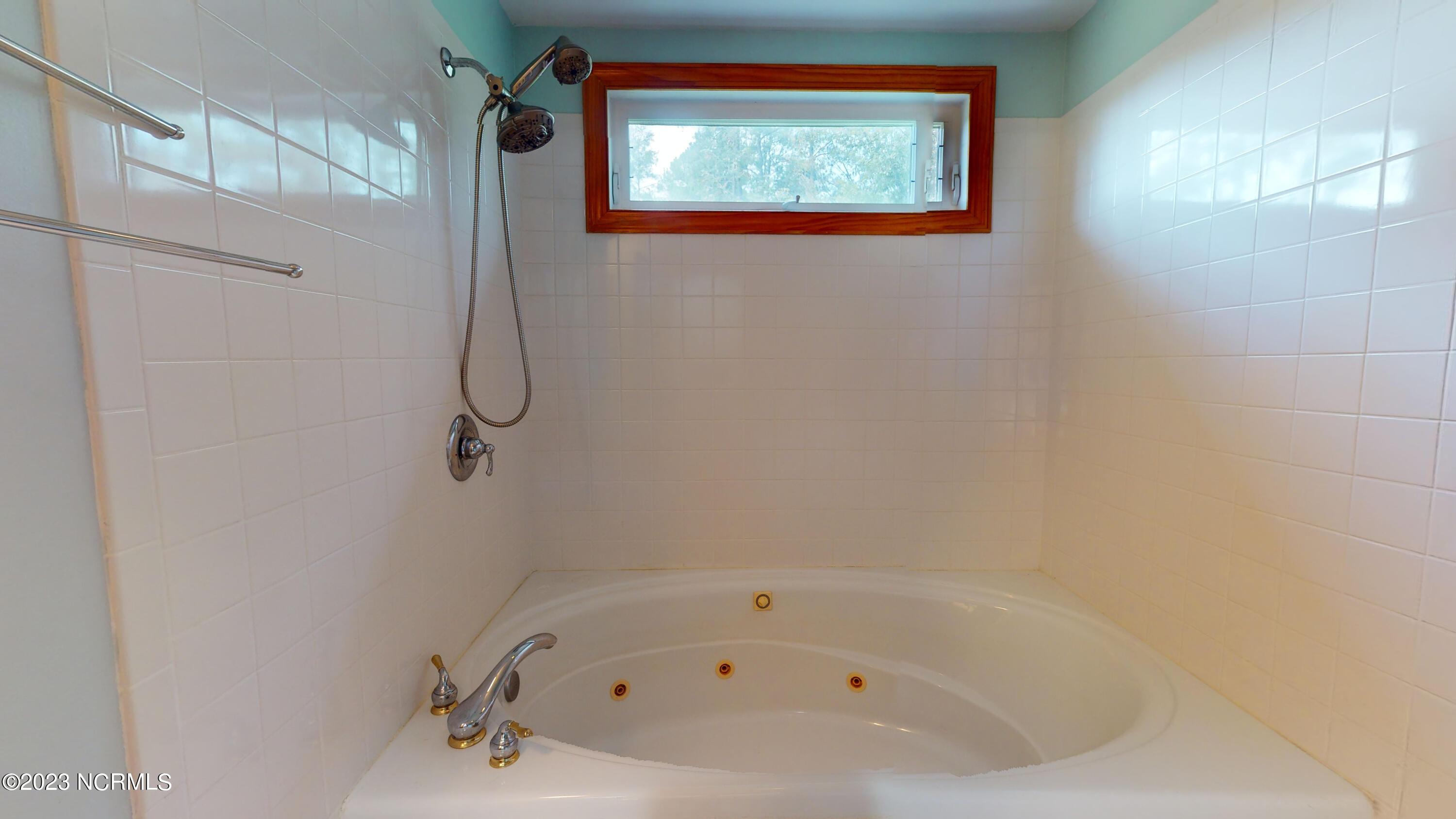 245 Lakeside Drive Aberdeen, NC 28315 - Photo 34 of 45 245-Lakeside-Drive-09092023_160157