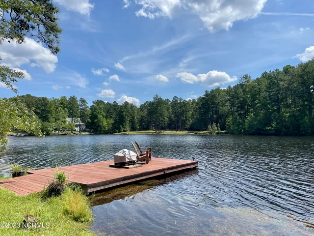 $2,750 | 245 Lakeside Drive, Aberdeen, NC 28315