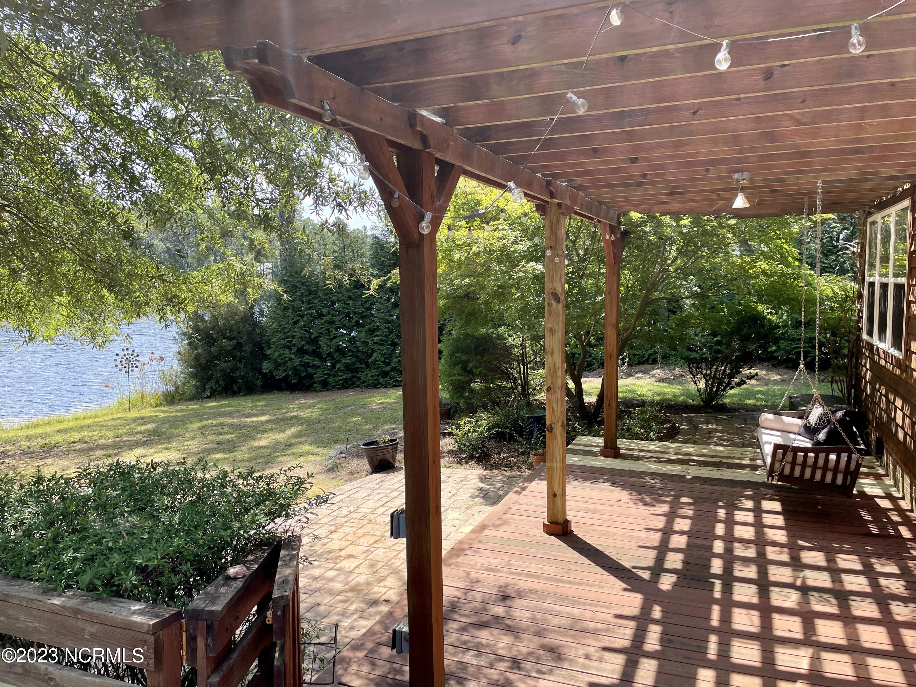 245 Lakeside Drive Aberdeen, NC 28315 - Photo 5 of 45 IMG_1015