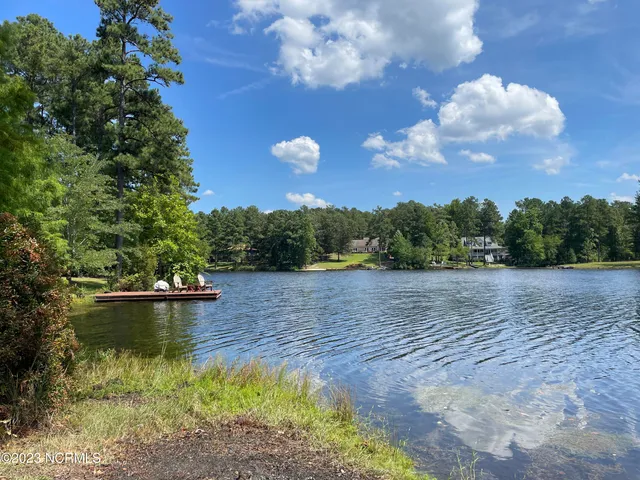 $2,750 | 245 Lakeside Drive, Aberdeen, NC 28315