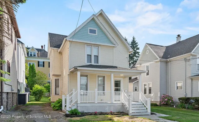 $2,200 | 724 Electric Street, Scranton, PA 18509