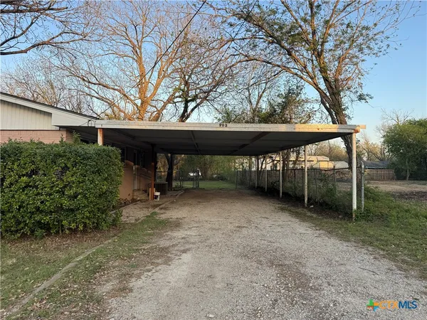 $179,950 | 903 Ave F, Moody, TX 76557