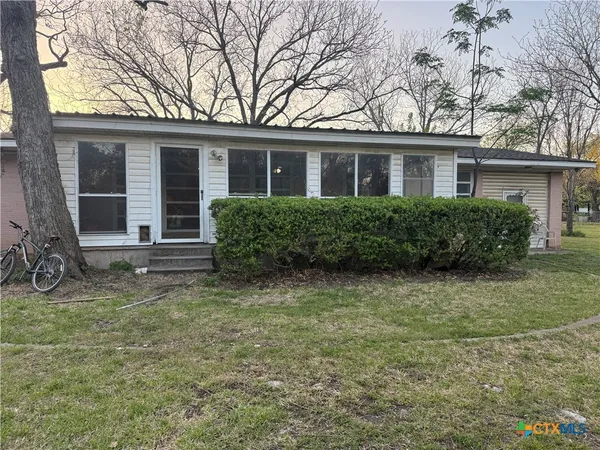 $179,950 | 903 Ave F, Moody, TX 76557