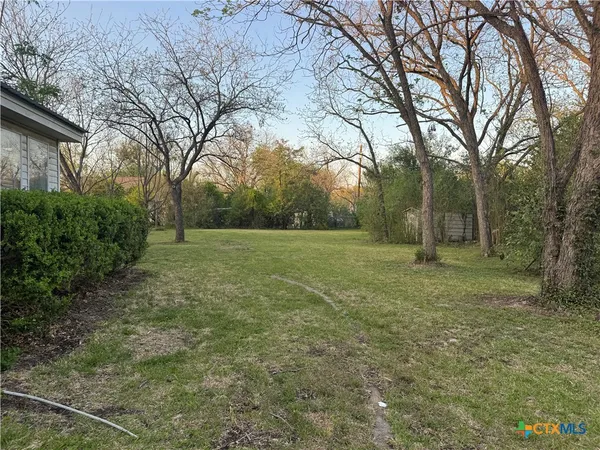 $179,950 | 903 Ave F, Moody, TX 76557