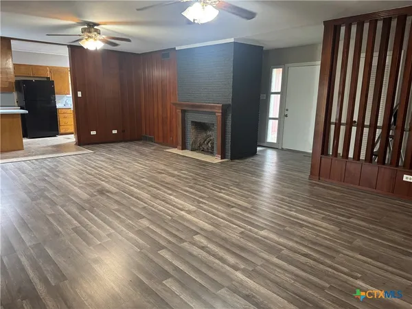 $179,950 | 903 Ave F, Moody, TX 76557