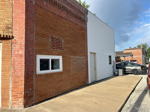 $155,000 | 29253 Des Moines Street, Wayland, MO 63472