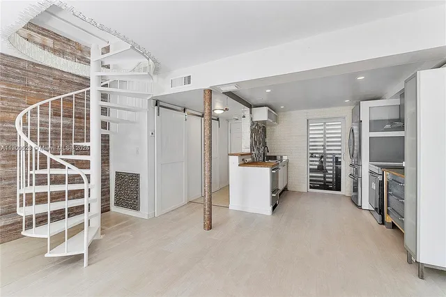 a view of a storage & utility room