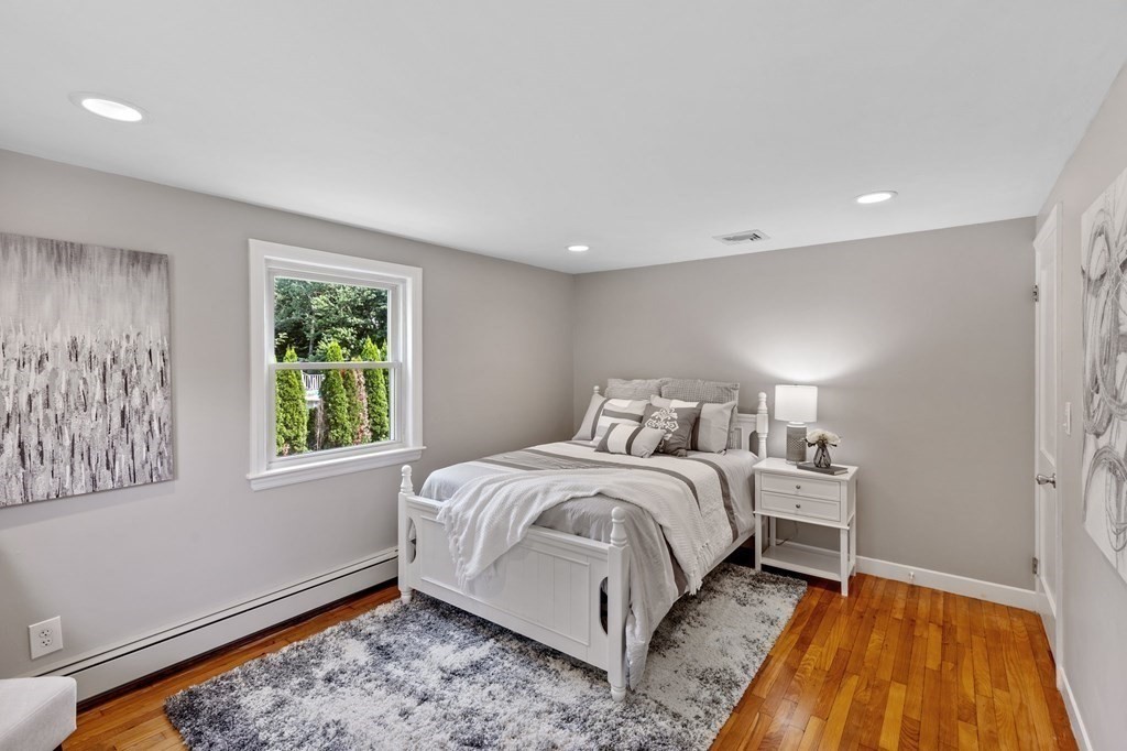 91 Bruce Road Walpole, MA 02081 - Photo 18 of 25 Gallery Image 18