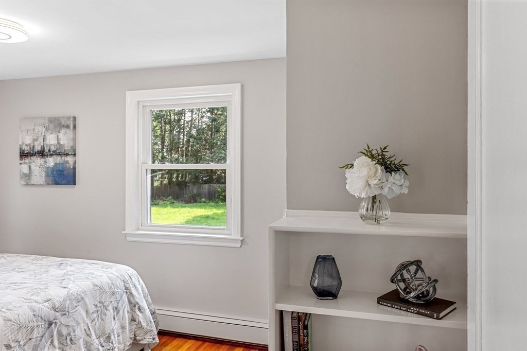 91 Bruce Road Walpole, MA 02081 - Photo 10 of 25 Gallery Image 10