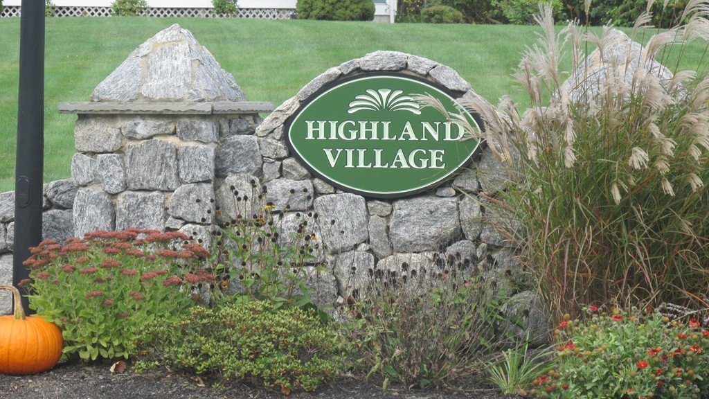 4 Village Road, Unit 4 Paxton, MA 01612 - Photo 1 of 24 Gallery Image 1