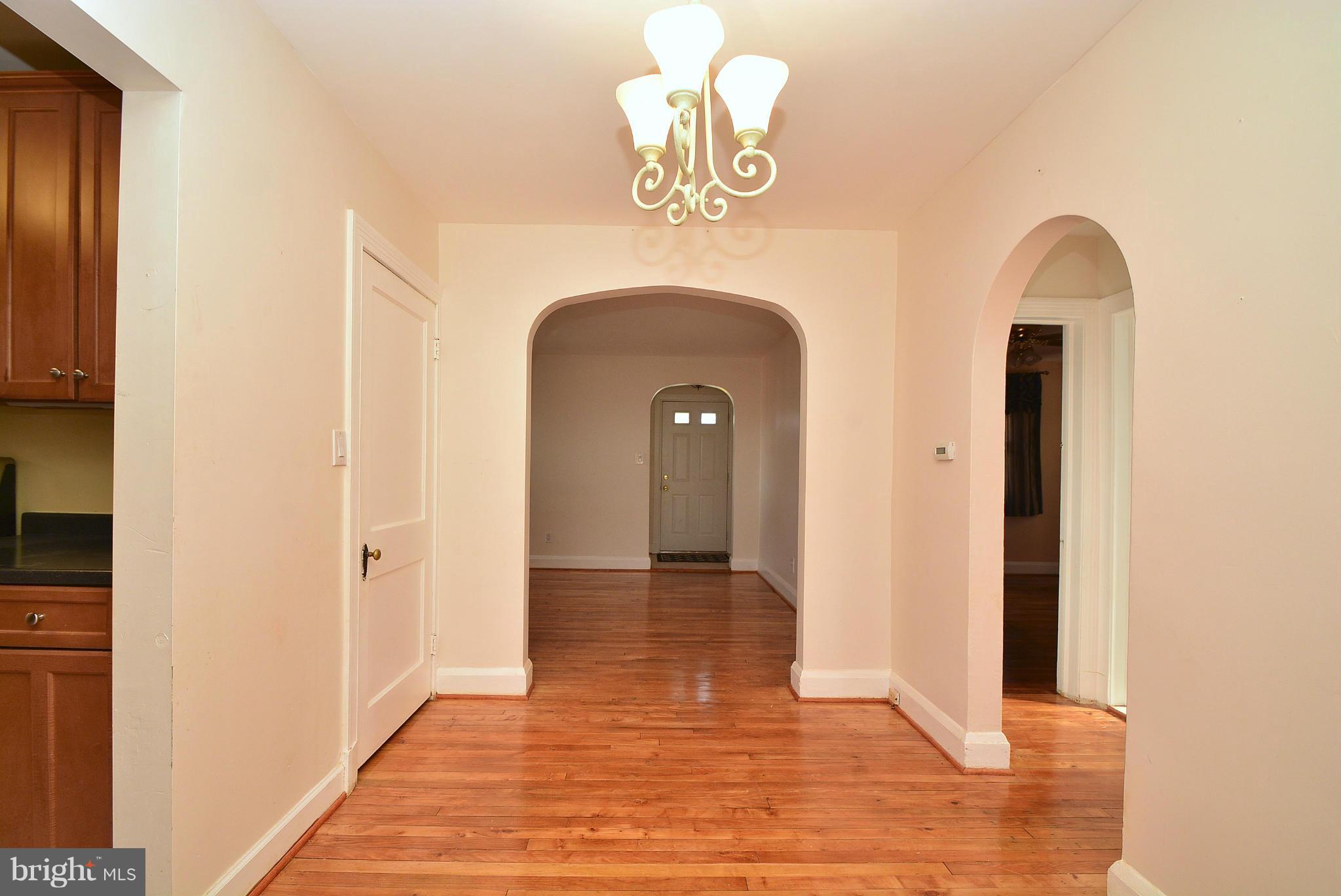 212 Homewood Road Linthicum Heights, MD 21090 - Photo 13 of 28 Dining Room