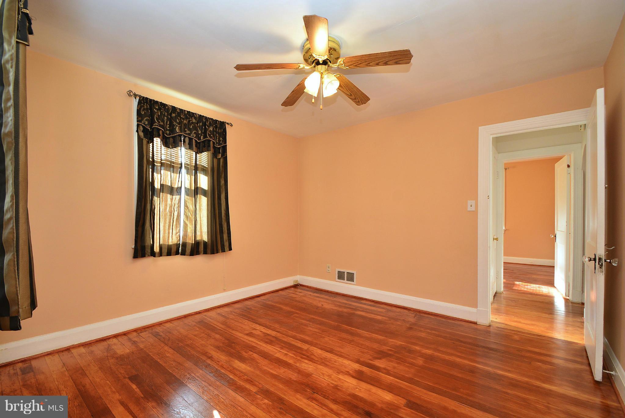 212 Homewood Road Linthicum Heights, MD 21090 - Photo 16 of 28 Bedroom