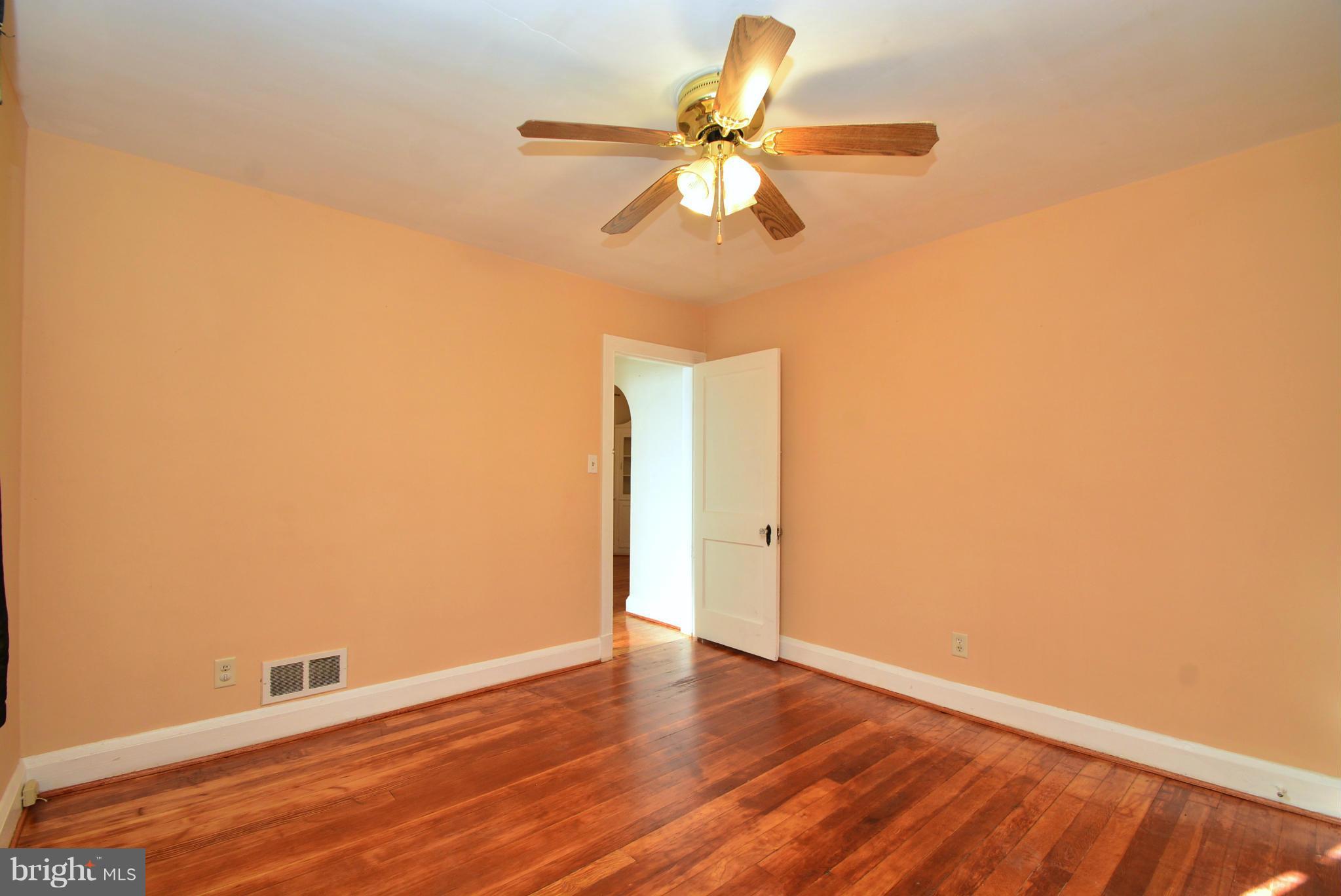 212 Homewood Road Linthicum Heights, MD 21090 - Photo 17 of 28 Bedroom