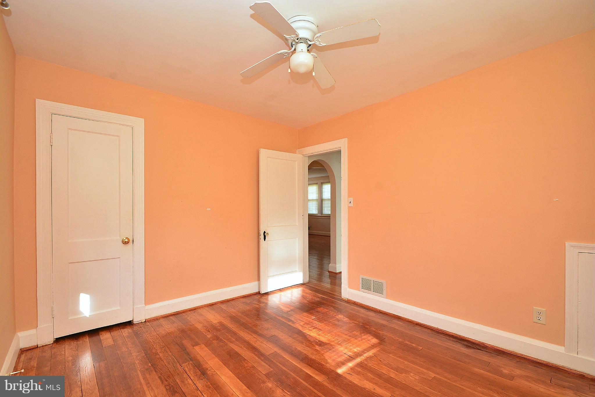 212 Homewood Road Linthicum Heights, MD 21090 - Photo 20 of 28 Bedroom