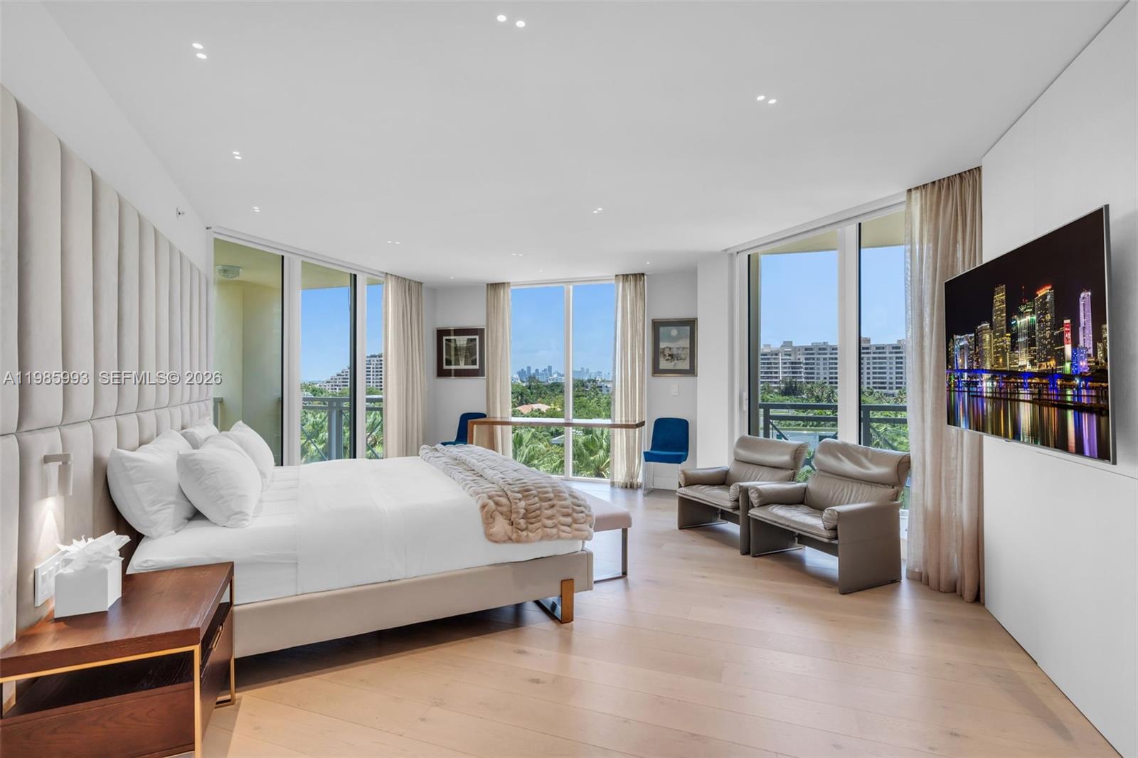 430 Grand Bay Drive, Unit 608 Key Biscayne, FL 33149 - Photo 19 of 47