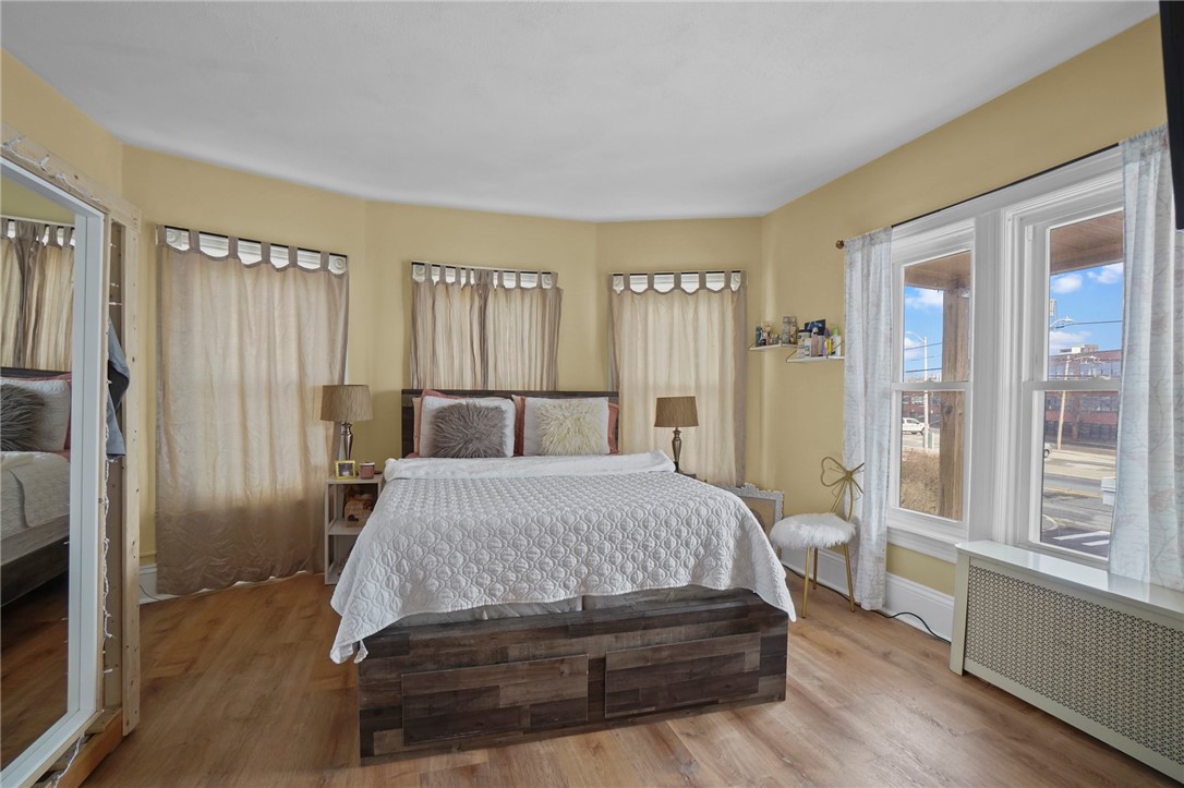 8 Burke Street Pawtucket, RI 02861 - Photo 17 of 38