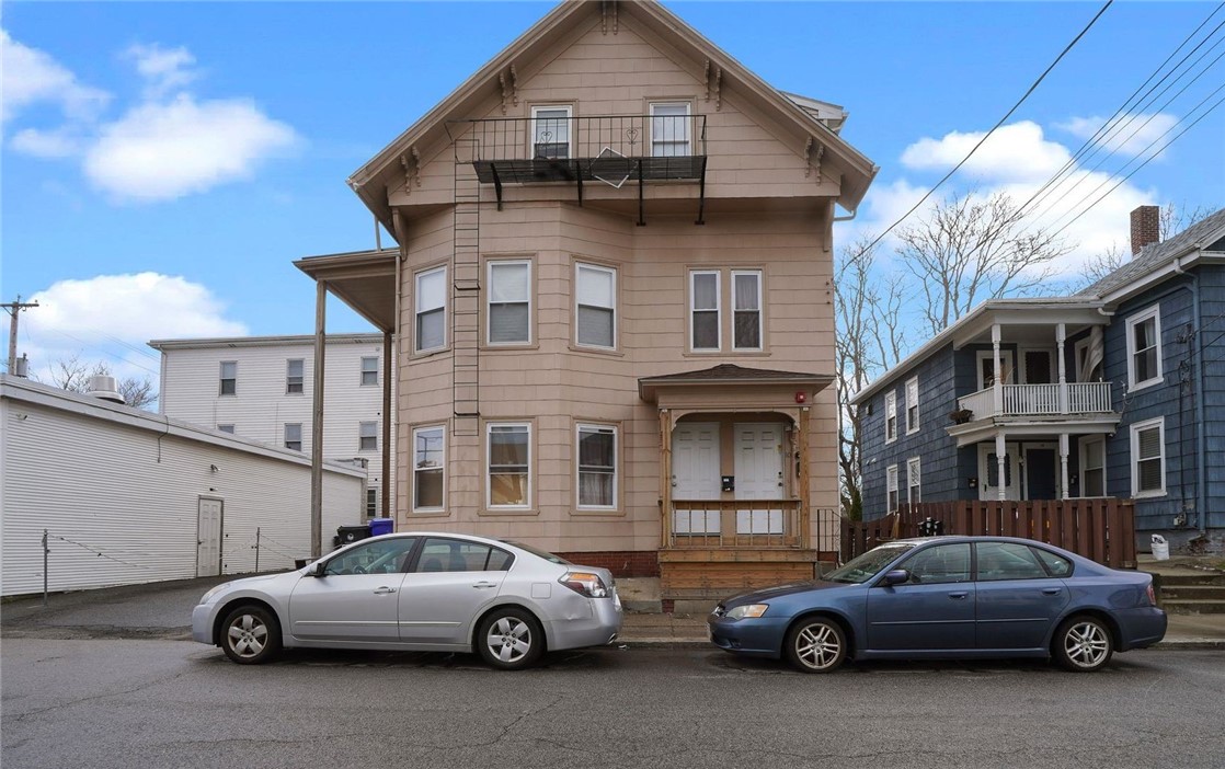 8 Burke Street Pawtucket, RI 02861 - Photo 2 of 38