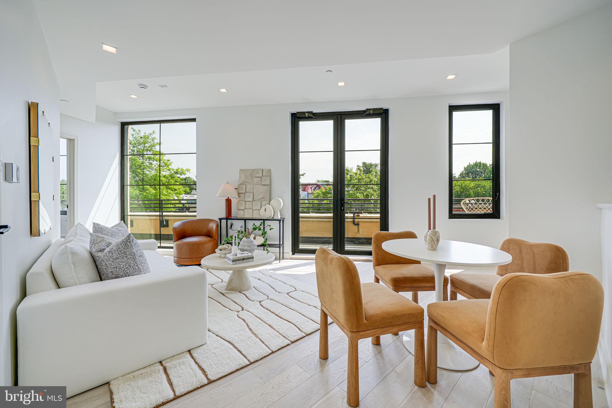 2901 Newark Street Northwest Washington, DC 20008 - Photo 4 of 53