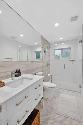 $5,800 | 2904 Spanish Trail, Delray Beach, FL 33483