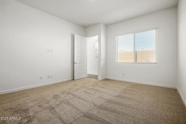 $2,800 | 14958 West Smoketree Drive, Surprise, AZ 85387