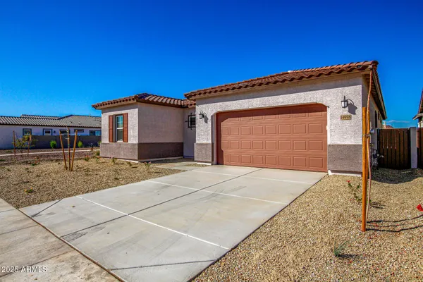 $2,800 | 14958 West Smoketree Drive, Surprise, AZ 85387