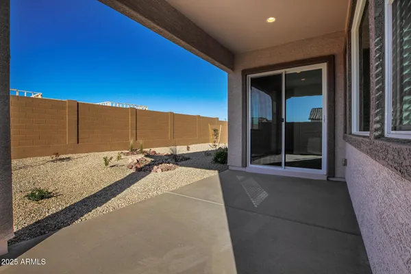 $2,800 | 14958 West Smoketree Drive, Surprise, AZ 85387