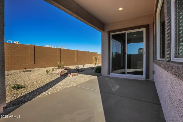$2,800 | 14958 West Smoketree Drive, Surprise, AZ 85387