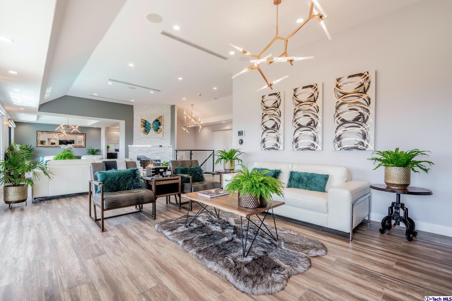 742 Cavanagh Road Glendale, CA 91207 - Photo 11 of 57