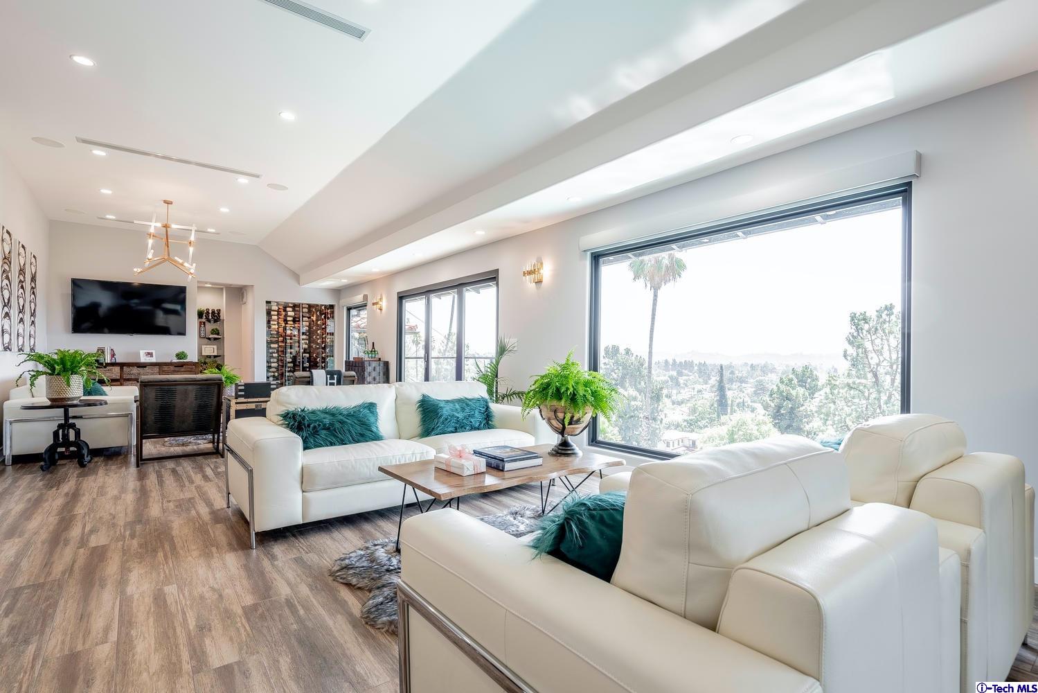 742 Cavanagh Road Glendale, CA 91207 - Photo 13 of 57