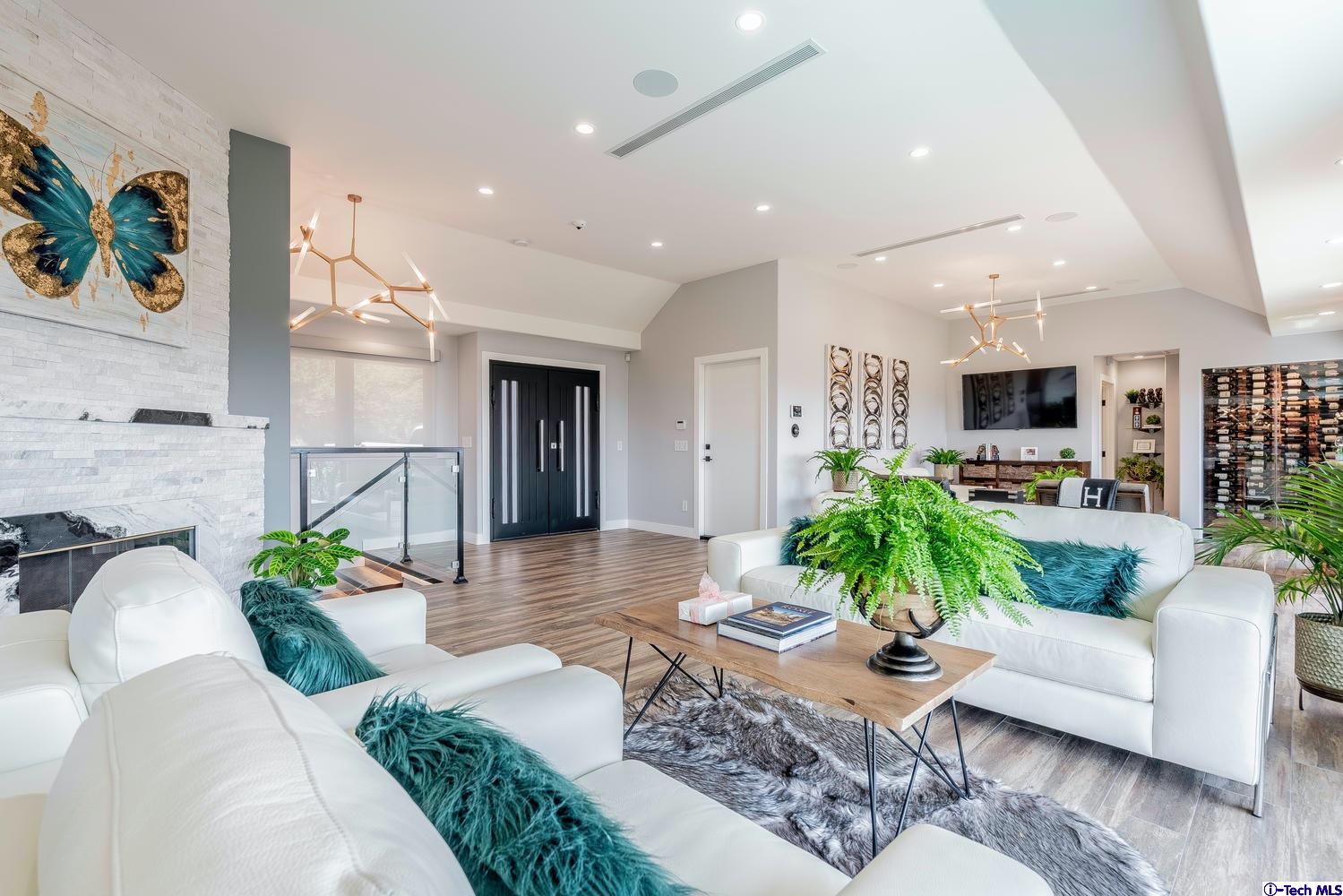 742 Cavanagh Road Glendale, CA 91207 - Photo 14 of 57