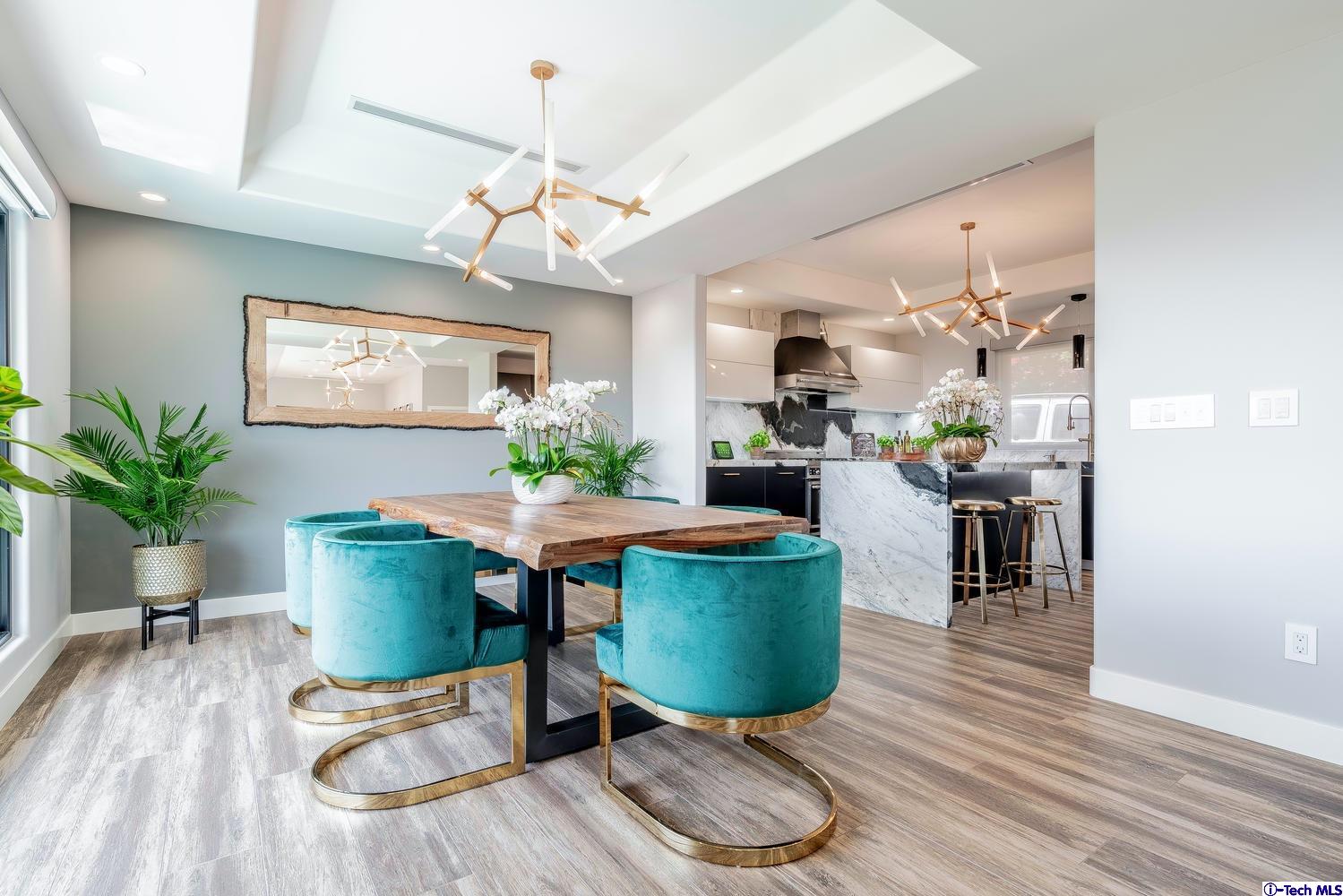 742 Cavanagh Road Glendale, CA 91207 - Photo 16 of 57