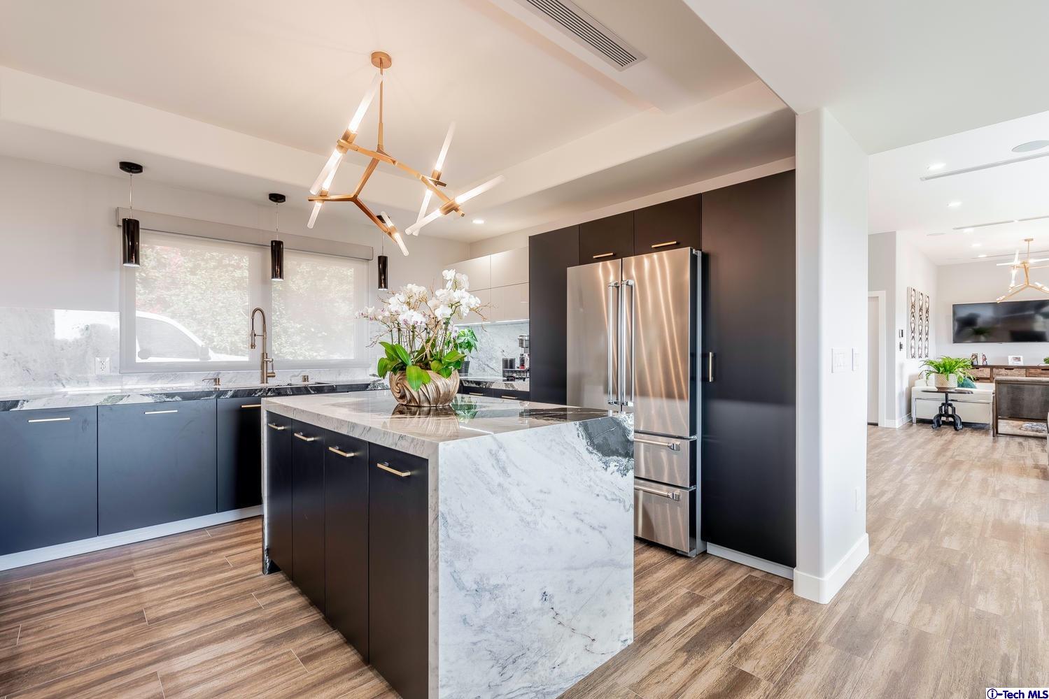 742 Cavanagh Road Glendale, CA 91207 - Photo 19 of 57