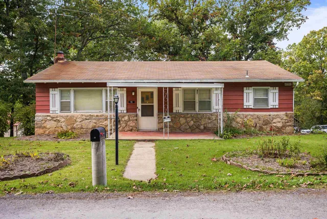 $294,900 | 16 Sundance Retreat Lane, New Market, VA 22844