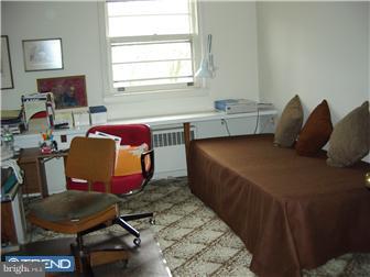 1646 Hillcrest Road Glenside, PA 19038 - Photo 10 of 12 Bedroom 3