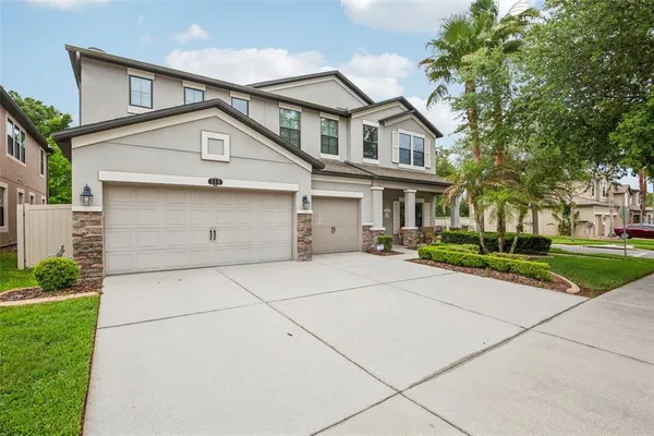 $550,000 | 210 Dakota Hill Drive, Seffner, FL 33584