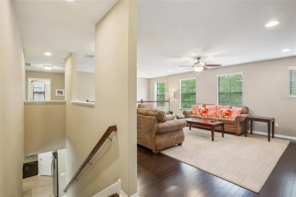 $550,000 | 210 Dakota Hill Drive, Seffner, FL 33584