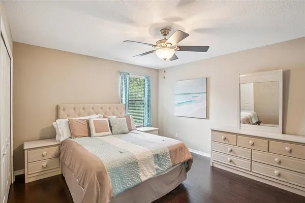 $550,000 | 210 Dakota Hill Drive, Seffner, FL 33584